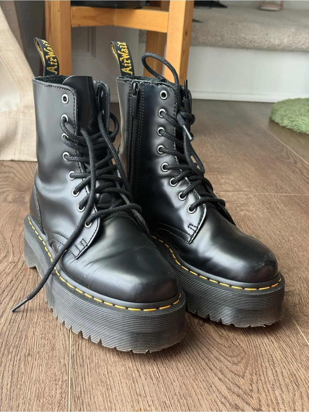 Dr. Martens Jadon Platform Lace-Up Boots in Black | Size 7 US